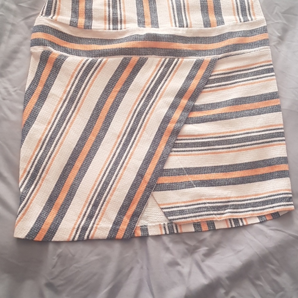 adL | drees - Picture 5 of 8